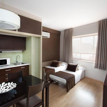 Senator Barcelona Apartments Exterior foto